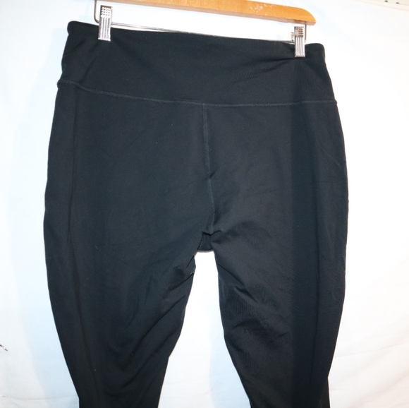 Athleta Sueded Strut Tight, Black SIZE Large               #870861 - Picture 11 of 15